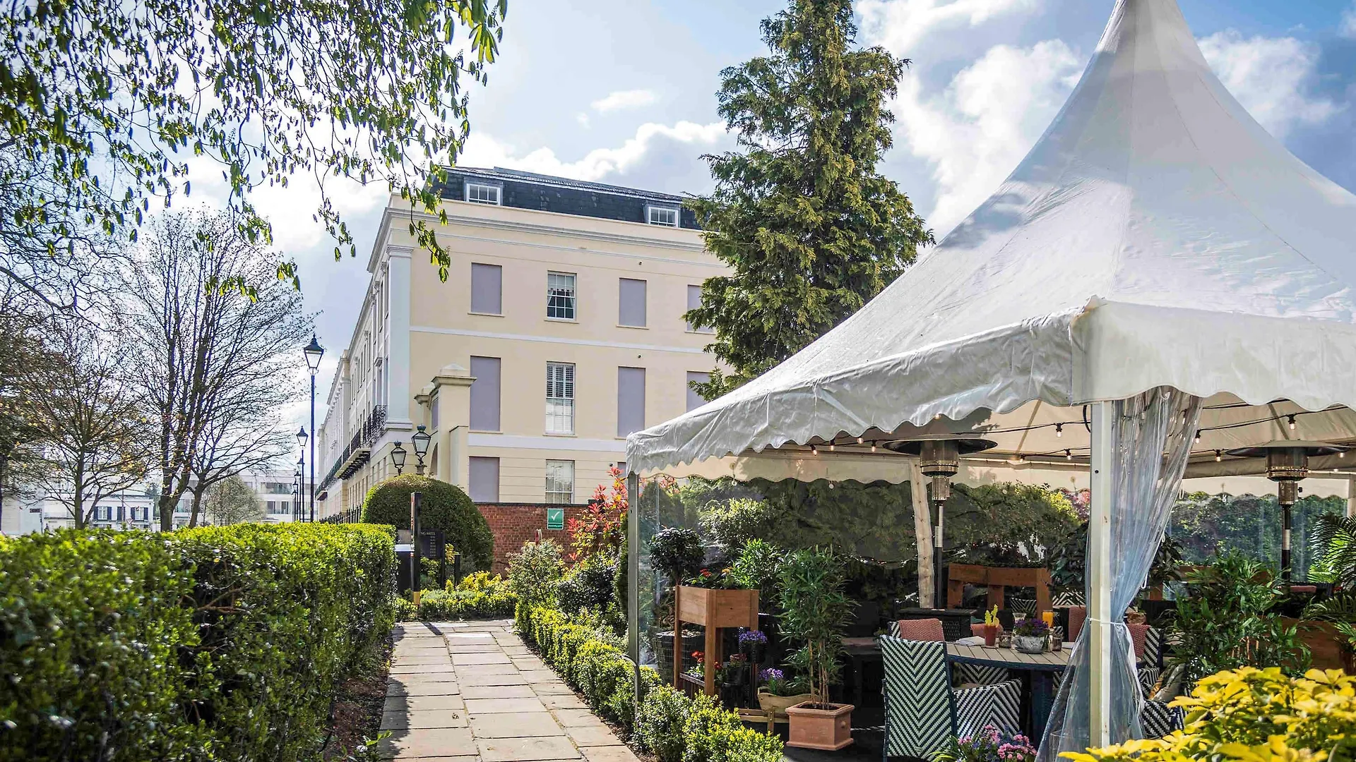 Queens Hotel Cheltenham