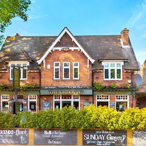 https://the-green-w7.brighton-hotels-england.com