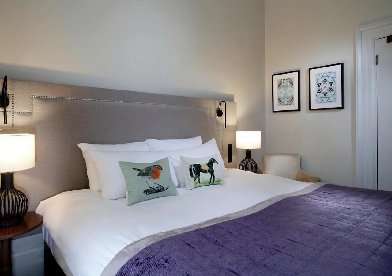 ****  Queens Hotel Cheltenham Velká Británie