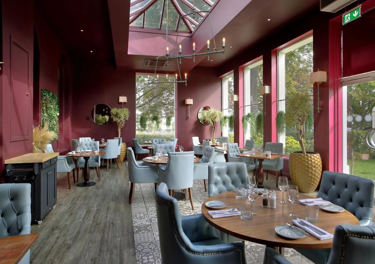 Queens Hotel Cheltenham